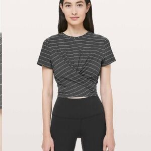 Lululemon Time To Restore Short Sleeve size 2